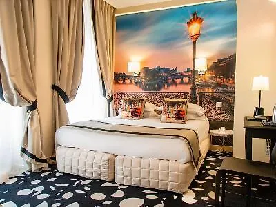 Ile De France Opéra Hotel 3*