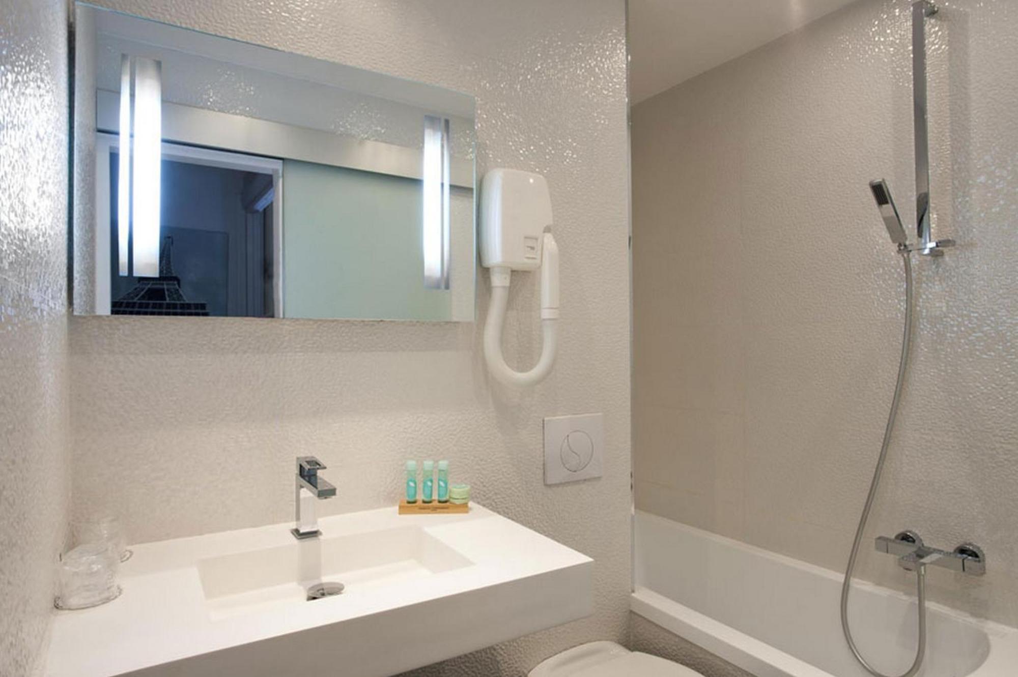 Ile De France Opéra Hotel Parigi